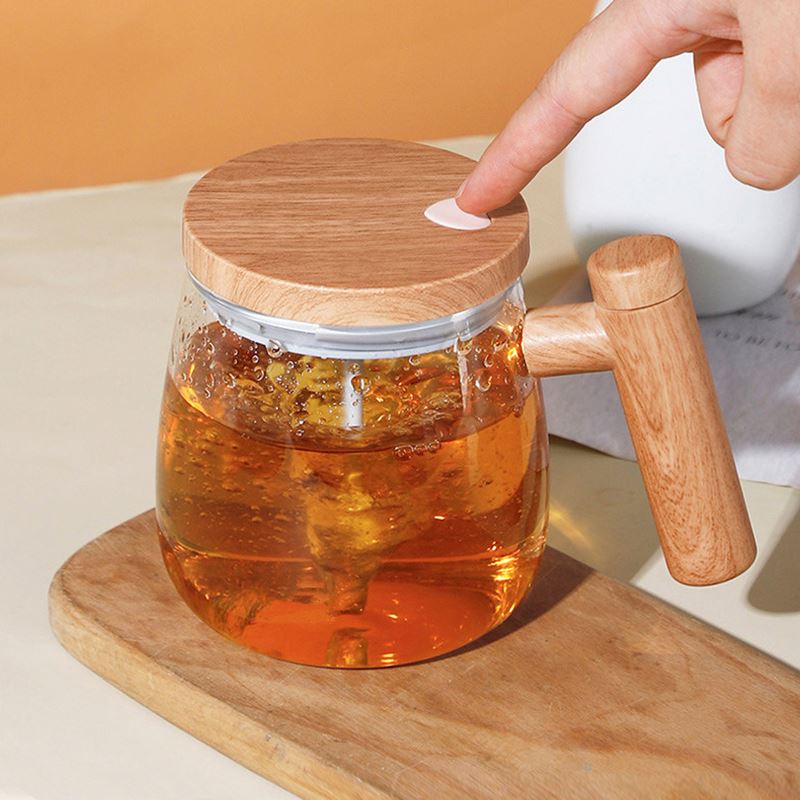 Self Stirring Mug